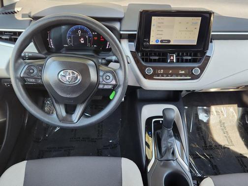 Ice 2026 Toyota Corolla LE
