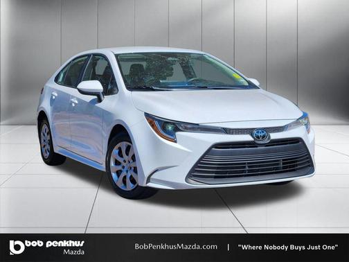 Ice 2026 Toyota Corolla LE