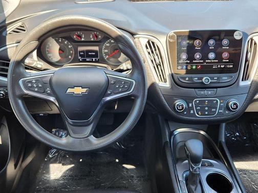 Summit White 2024 Chevrolet Malibu FWD 1LT