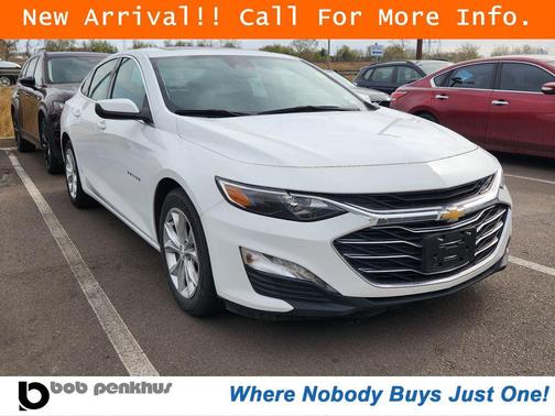 Summit White 2024 Chevrolet Malibu FWD 1LT