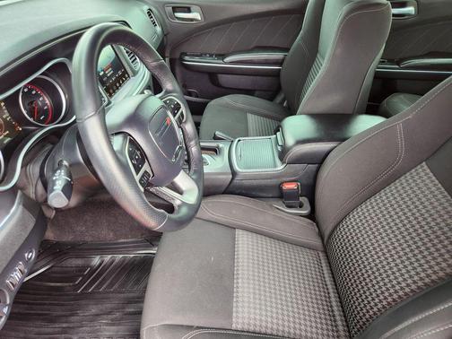 Go Mango 2018 Dodge Charger GT