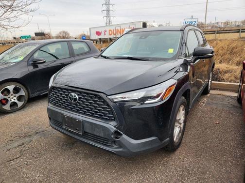 2022 Toyota Corolla Cross LE