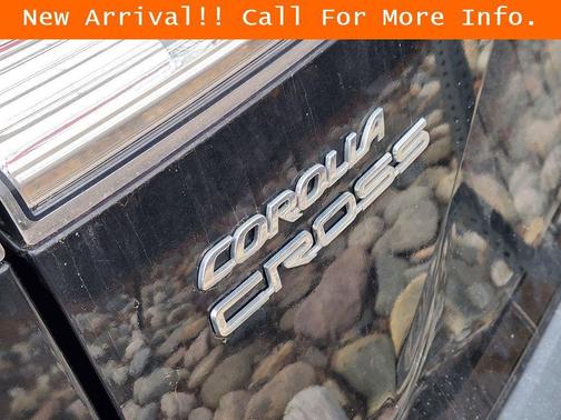 Jet Black 2022 Toyota Corolla Cross LE