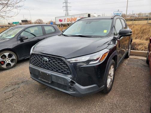 2022 Toyota Corolla Cross LE