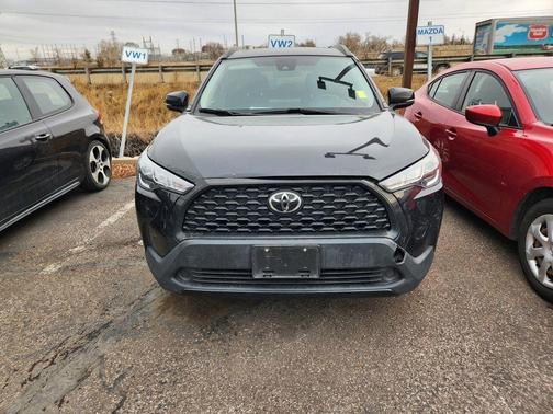 2022 Toyota Corolla Cross LE