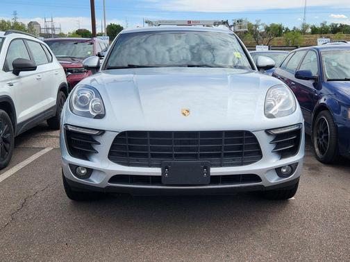 Rhodium Silver Metallic 2016 Porsche Macan Macan S