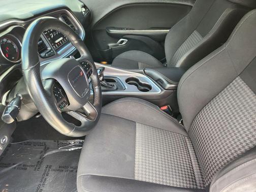 White Knuckle Clearcoat 2019 Dodge Challenger R/T