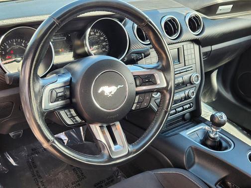 2018 Ford Mustang EcoBoost