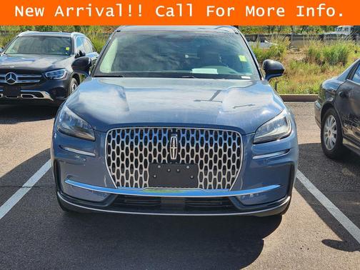 Whisper Blue Metallic Clearcoat 2024 Lincoln Corsair Premiere
