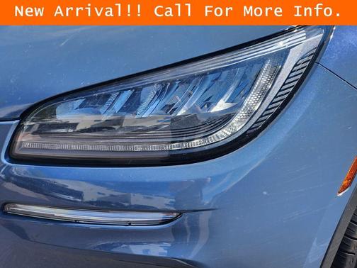 Whisper Blue Metallic Clearcoat 2024 Lincoln Corsair Premiere