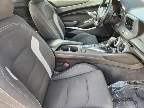 2023 Chevrolet Camaro 1LT