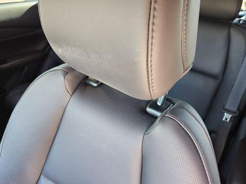 Snowflake White Pearl Mica 2025 Mazda CX-30 2.5 S Premium Package