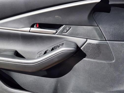 2026 Mazda CX-30 2.5 S Preferred Package