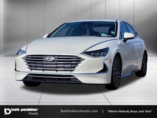 Hyper White 2021 Hyundai SONATA SEL
