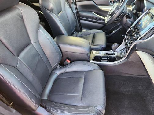 Magnetite Gray Metallic 2019 Subaru Ascent Limited 7-Passenger