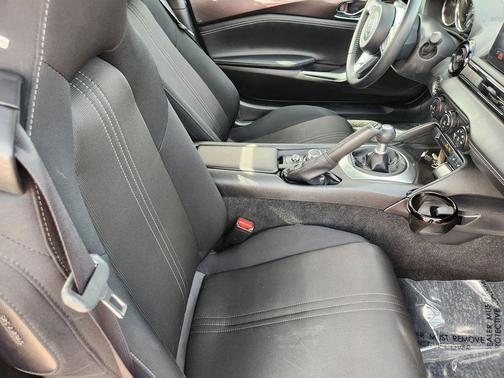 2023 Mazda MX-5 Miata Club