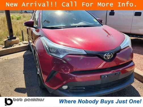 Pearl 2018 Toyota C-HR XLE Premium