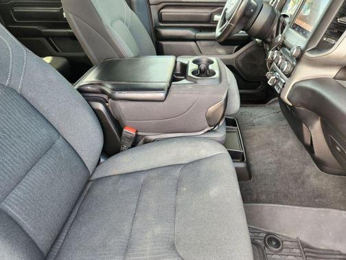 Bright White Clearcoat 2023 RAM 1500 Tradesman