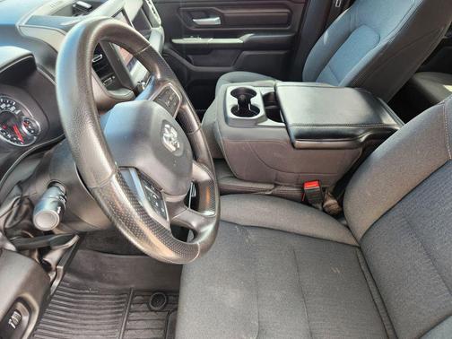 Bright White Clearcoat 2023 RAM 1500 Tradesman