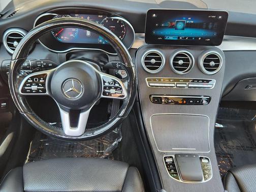 Graphite Grey Metallic 2021 Mercedes-Benz GLC 300 4MATIC