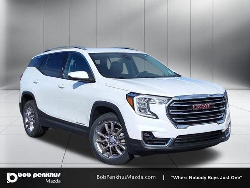 Summit White 2024 GMC Terrain SLT
