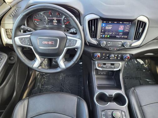 Summit White 2024 GMC Terrain SLT