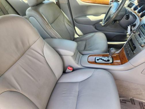 Classic Silver Metallic 2006 Lexus ES 330 Base