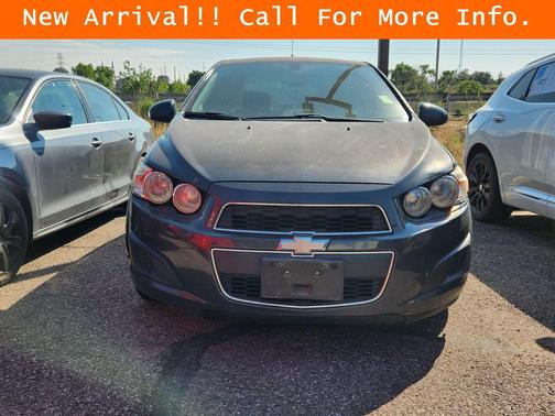 Ashen Gray Metallic 2014 Chevrolet Sonic LT