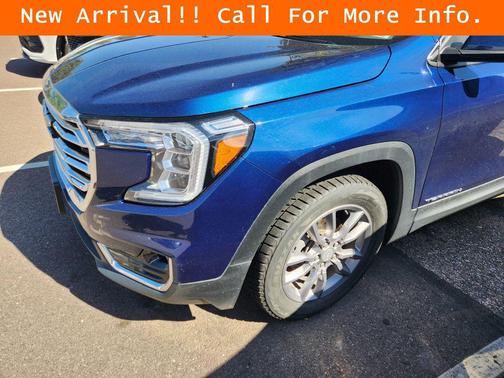 Marine Metallic 2022 GMC Terrain SLT
