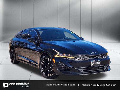 Ebony Black 2024 Kia K5 GT-Line