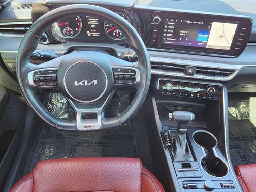 Ebony Black 2024 Kia K5 GT-Line