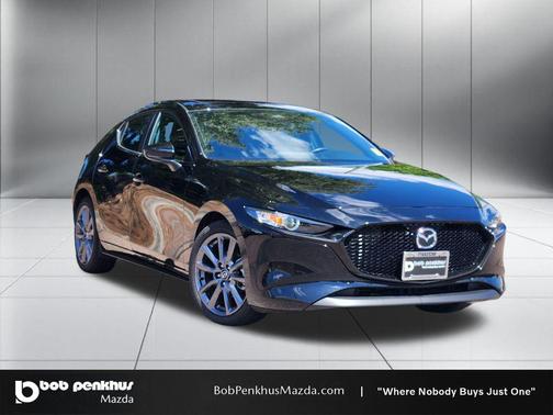 Jet Black Mica 2025 Mazda Mazda3 FWD w/Preferred Package