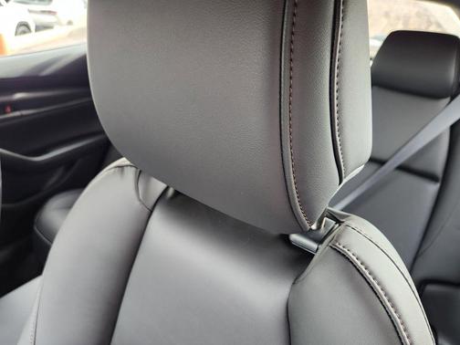 2026 Mazda Mazda3 FWD w/Preferred Package