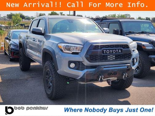 Cement 2021 Toyota Tacoma TRD Off Road