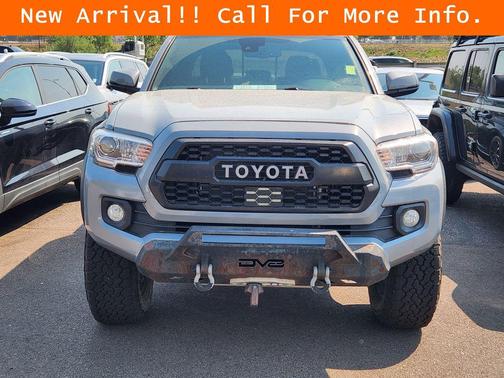 Cement 2021 Toyota Tacoma TRD Off Road