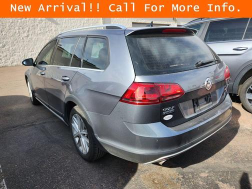2017 Volkswagen Golf Alltrack TSI SE