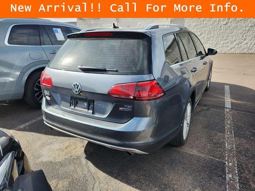 2017 Volkswagen Golf Alltrack TSI SE