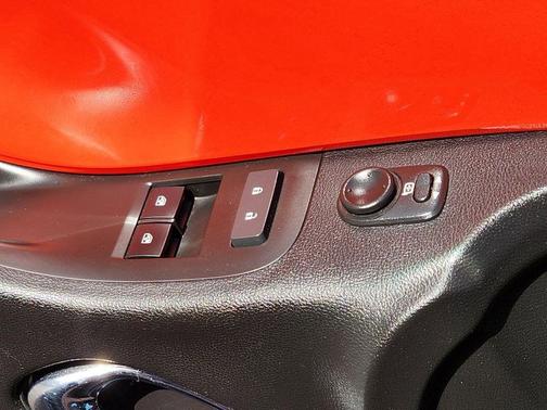 2015 Chevrolet Camaro 2LT