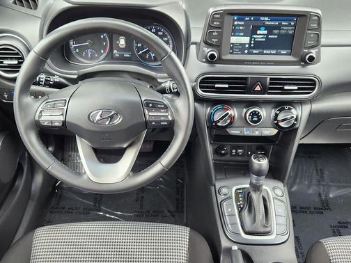 Pulse Red 2021 Hyundai KONA SEL Plus