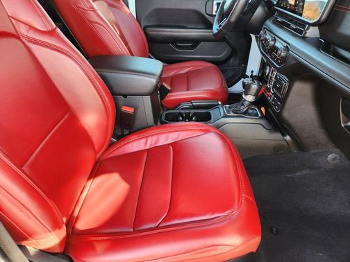 2024 Jeep Wrangler Rubicon 392