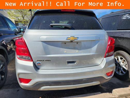 Silver Ice Metallic 2019 Chevrolet Trax LT