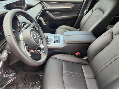 Soul Red Crystal Metallic 2026 Mazda CX-90 3.3 Turbo Preferred