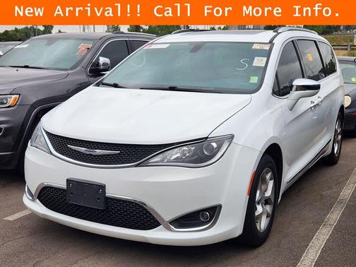 Bright White Clearcoat 2020 Chrysler Pacifica Limited