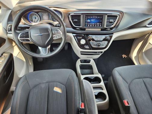 2019 Chrysler Pacifica Touring