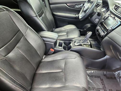 Gun Metallic 2020 Nissan Rogue SL