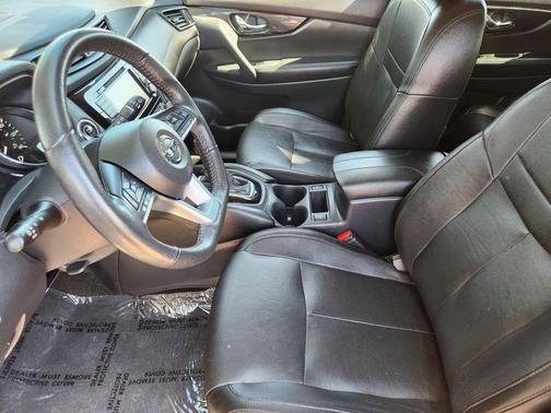 Magnetic Black Pearl 2020 Nissan Rogue SL