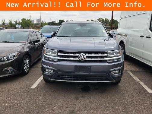 Platinum Gray Metallic 2018 Volkswagen Atlas 3.6L SEL Premium