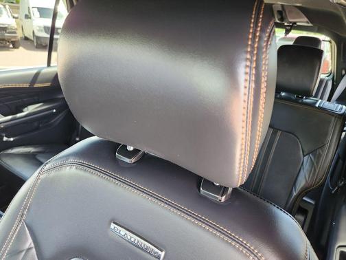 Gray Metallic 2024 Ford Expedition Platinum