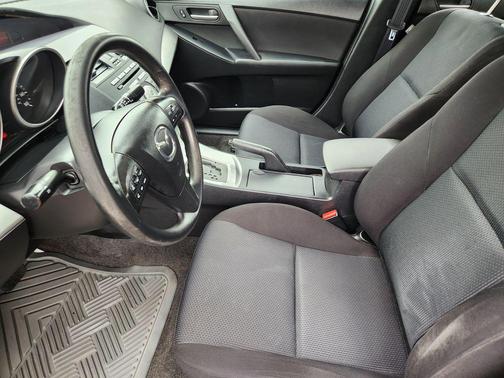 Black Mica 2011 Mazda Mazda3 i Touring