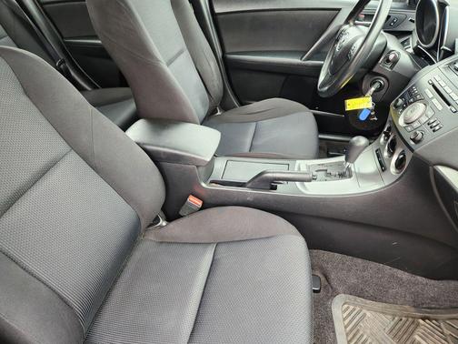Black Mica 2011 Mazda Mazda3 i Touring
